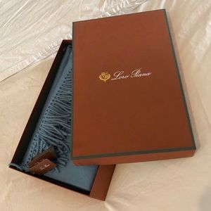 NWT Loro Piana Cashmere Throw